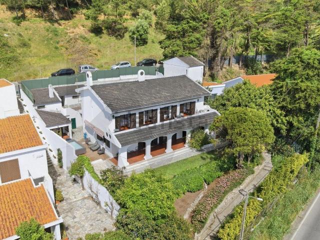 Moradia, Santiago Sesimbra