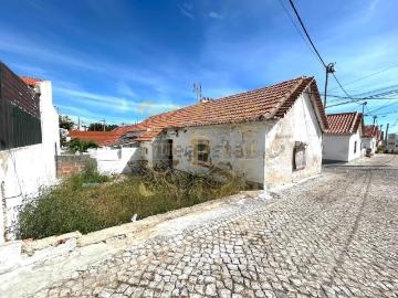 Moradia, Santiago Sesimbra