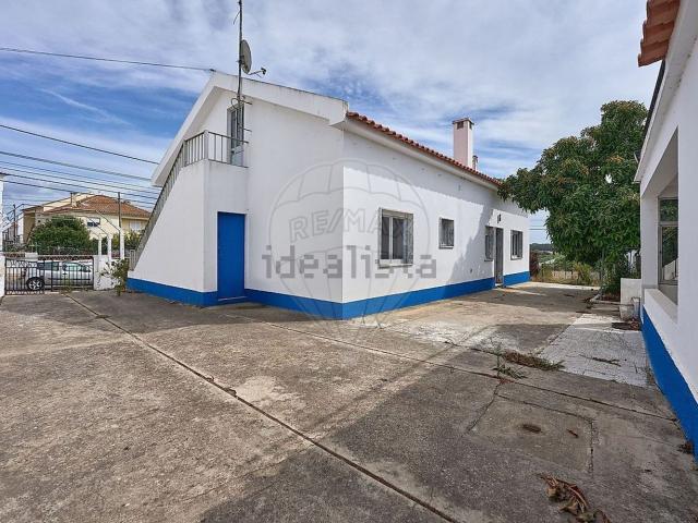 Moradia, Santo André Santiago do Cacém