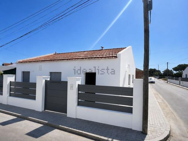 Moradia, Santo António da Charneca