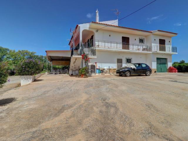 Moradia, Santo Estêvão