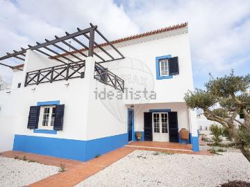 Moradia, Santo Estevão