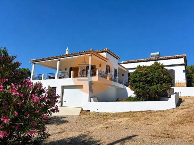 Moradia, Santo Estêvão