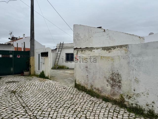 Moradia, Sarilhos Grandes