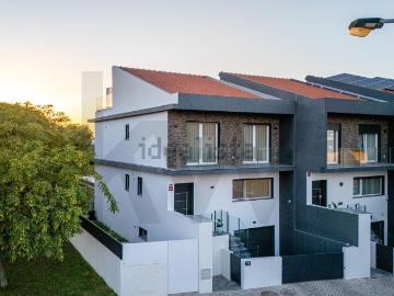 Sarilhos Grandes, Montijo, Concelho de Benavente, Distrito de Santarém