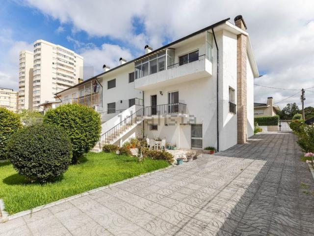 Moradia, Senhora da Hora