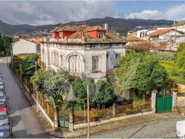 Moradia Senhorial no Centro Povoa de Lanhoso, Nossa Senhora. 794m² Póvoa De Lanhoso Nossa Senhora Do Amparo