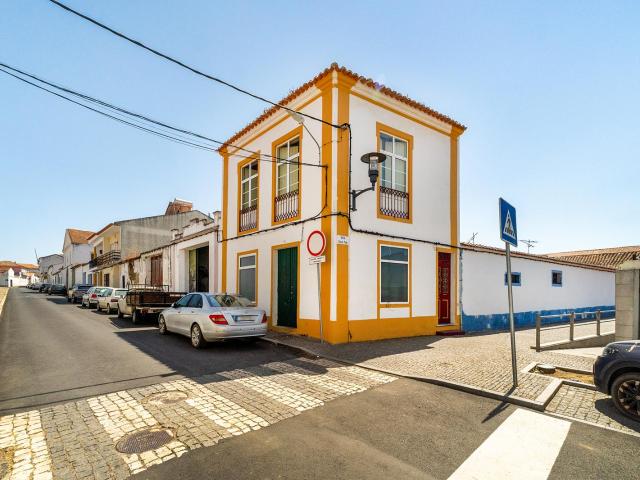 Moradia Senhorial no Coração de Ferreira do Alentejo