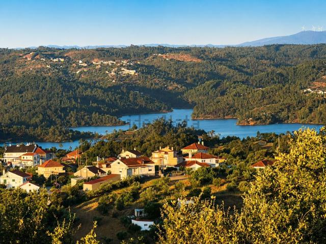 Moradia, Serra