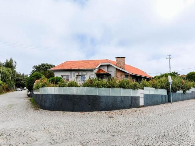Moradia, Serzedo