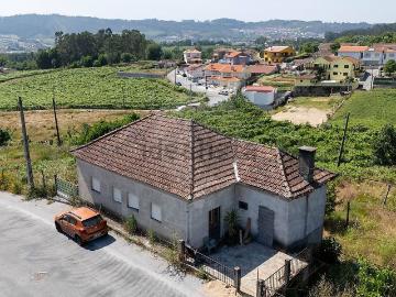 Moradia, Silvares Pias Nogueira Alvarenga