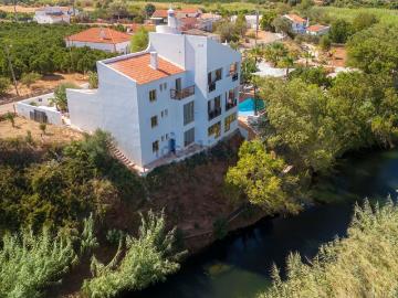 Moradia, Silves