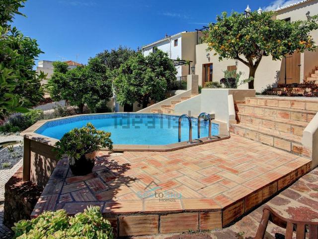Moradia, Silves