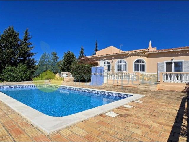 Moradia, Silves