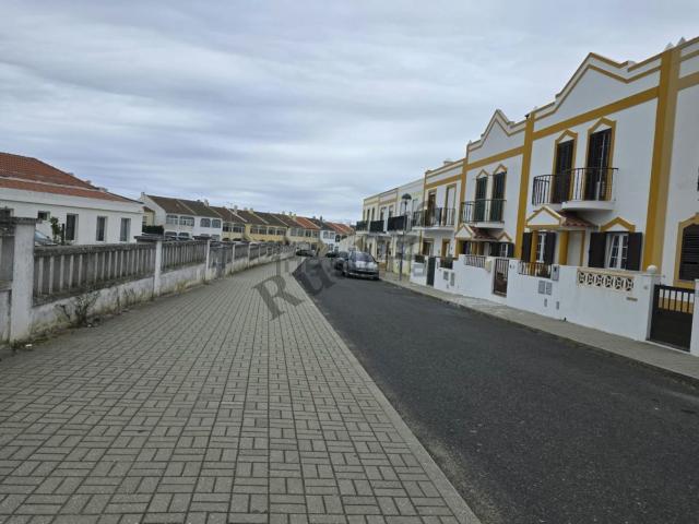 Moradia, Sines