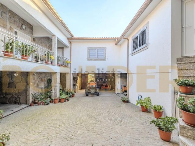 Moradia, Sobradelo da Goma