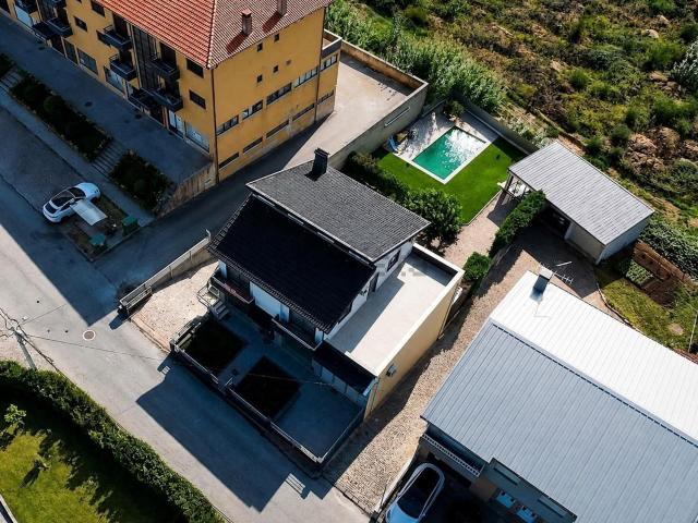 Moradia, Sobrosa