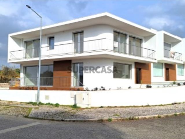 Moradia T4+1 Coto Caldas da Rainha