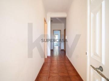 Moradia T4+1 com garagem | Azambuja