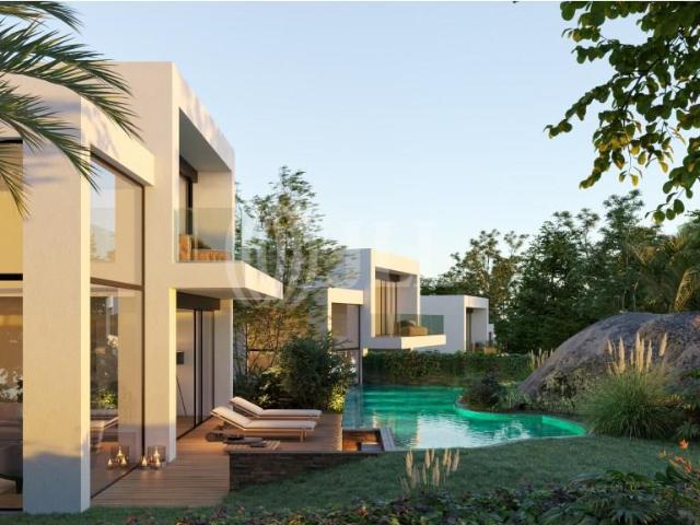 Moradia T4+1 com jardim e piscina em Janes, Cascais 0m² Alcabideche