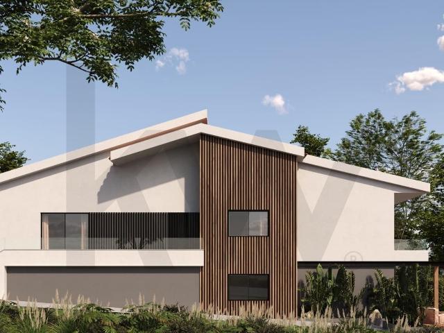 Moradia T4+1 de Luxo em Alvide, Cascais – Totalmente Remodelada e a Estrear