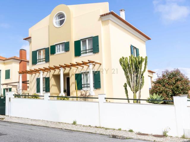 Moradia T4+1 na Quinta da Piedade | Póvoa de Santa Iria