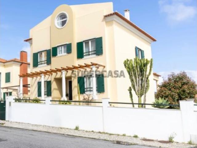Moradia T4+1 na Quinta da Piedade | Póvoa de Santa Iria