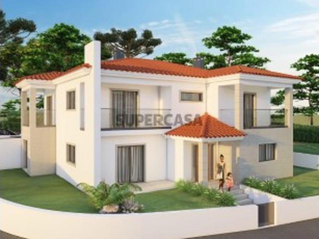 Moradia T4+1 Nova Assafarge