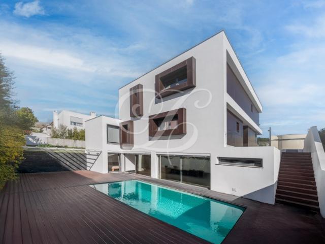 Moradia T4+1 | Oeiras