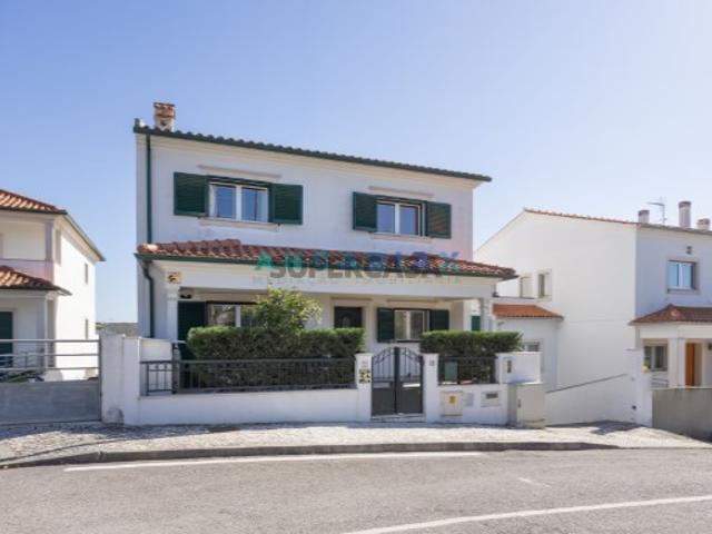 Moradia T4+2 Venda em Marrazes e Barosa,Leiria