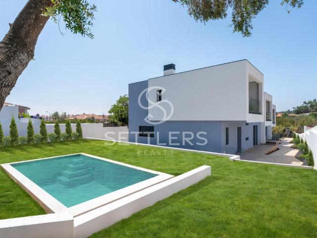 Moradia T4 Manique de Baixo 139m² Alcabideche