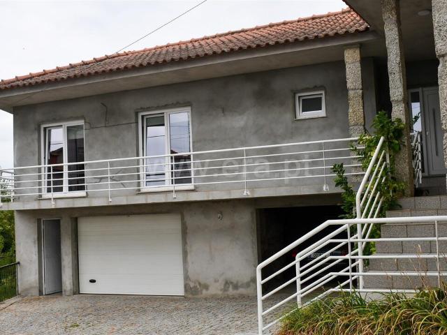 Moradia T4 / Marco de Canaveses, Marco