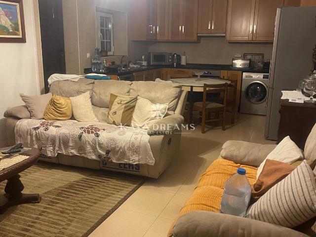 Moradia T4 mobilada com garagem e quintal — Aljustrel