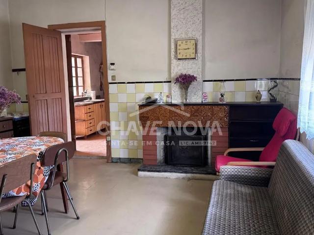Moradia T4 Mobilada com Quintal, Poço e Alpendre – Oliveira do Bairro