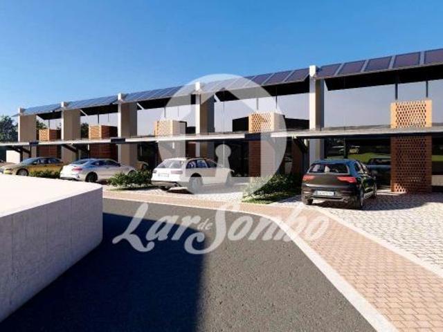 Moradia T4 moderna em condomínio fechado em Barcelos