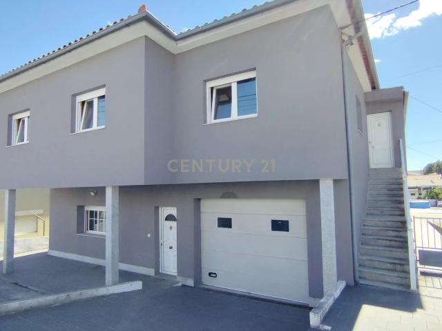 Moradia T4 numa Localização Privilegiada em Chaves