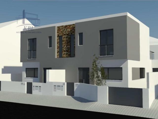 Moradia T4 na Bufarda