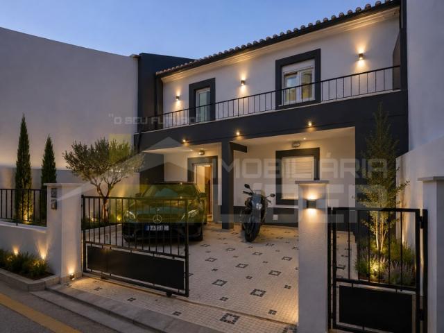Moradia T4 na Freixofeira a 5 minutos da Freiria. Espaço, conforto e tranquilidade a poucos minutos de Lisboa