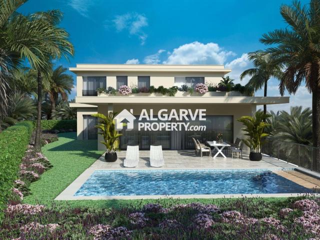 Moradia T4 na Premier Private Villa Resort em Faro 470m² Montenegro