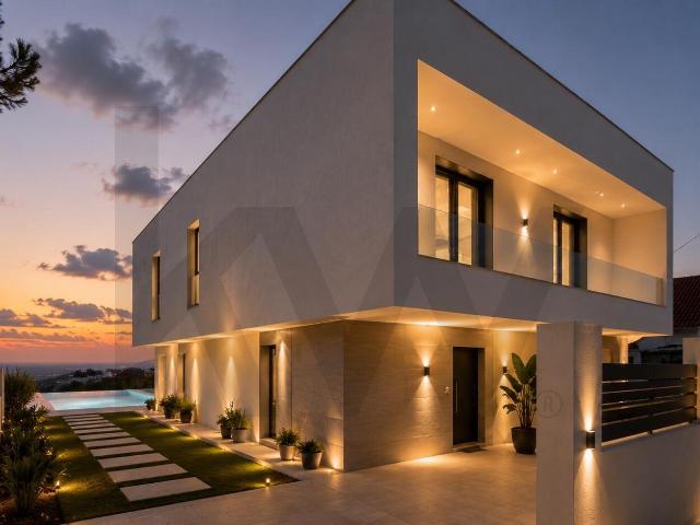 Moradia T4 Nova com Piscina, Rooftop com Vista Rio e Garagem. 323m² Alverca do Ribatejo e Sobralinho