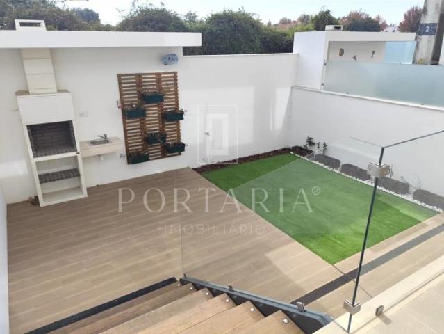 Moradia T4 nova em Cacia, Aveiro pronta a habitar
