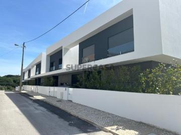 Moradia T4 NOVA Fanqueiro, Loures