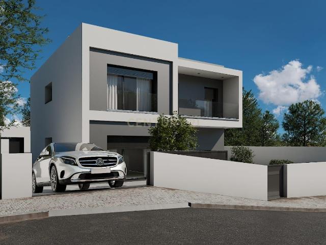 Moradia T4 Nova Moderna com Jardim e Garagem | Meia Via