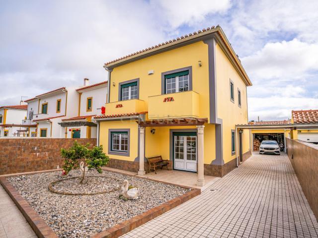Moradia T4 | Olho Marinho | Óbidos