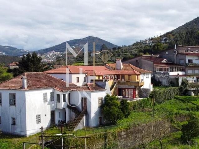 Moradia T4 a poucos passos da Praia Fluvial de Pedorido Castelo de Paiva