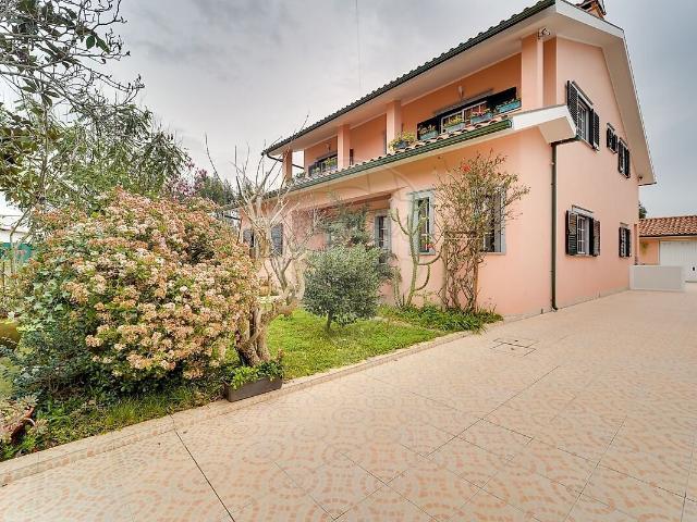 Moradia T4 à venda em Cacia, Aveiro RE/MAX Portugal