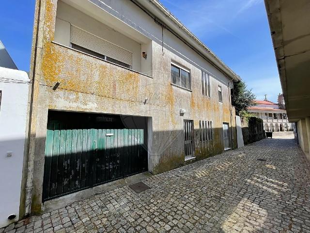 Moradia T4 à venda em Caminha Matriz e Vilarelho, Caminha RE/MAX Portugal