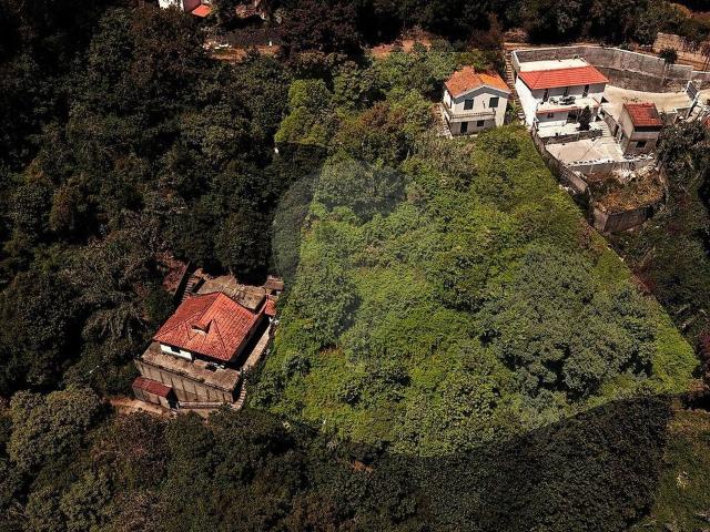 Moradia T4 à venda em Caniço, Santa Cruz RE/MAX Portugal