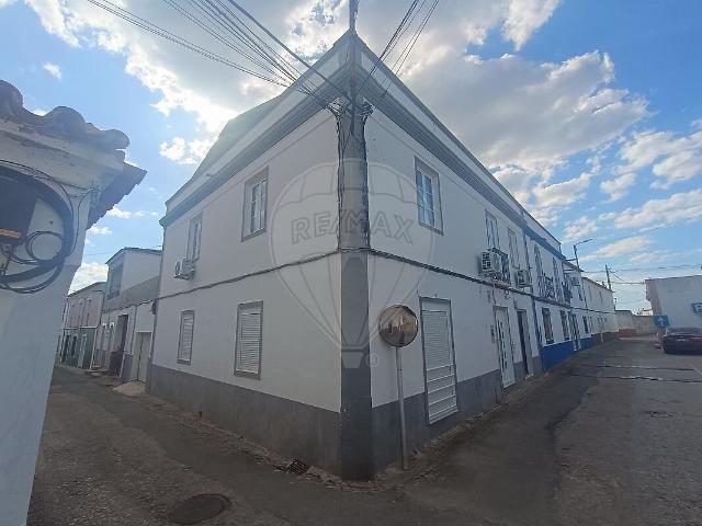 Moradia T4 à venda em Cano, Sousel RE/MAX Portugal