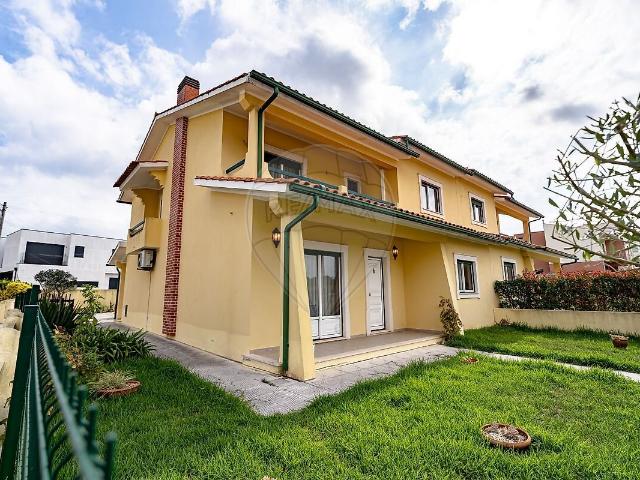 Moradia T4 à venda em Cantanhede e Pocariça, Cantanhede RE/MAX Portugal